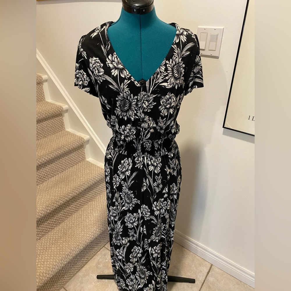 INC, black and white floral maxi dress. Size M
